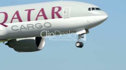 Qatar Cargo airplane landing late 11043