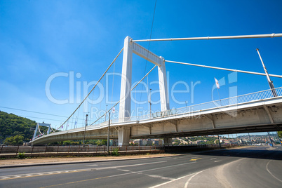 elisabeth bridge connecting the two riversides of budapest