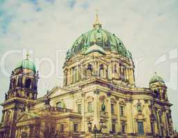 retro look berliner dom