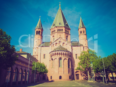 retro look mainz cathedral