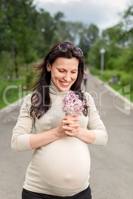 the simple happiness to be mum