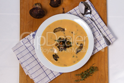 Waldpilzsuppe 04