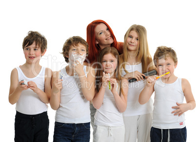 woman with 5 kids