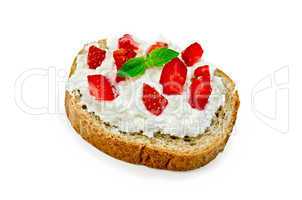 bread with curd cream and strawberries
