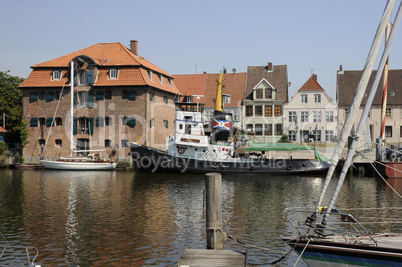 binnenhafen in glÃ¼ckstadt