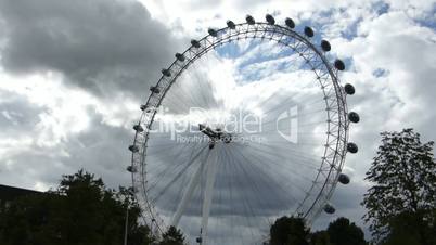 Capturing full view of London Eye wheel from a distance,UK. (LONDON EYE 14)