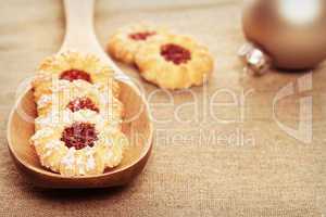 plätzchen für weihnachten auf stoff