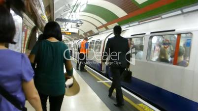 LONDON underground tube, uk.(LONDON TUBE 4)