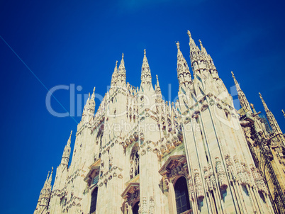 retro look duomo, milan