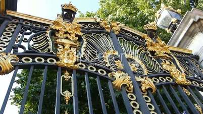 Australia gate and Buckingham Palace,LONDON, UK ( Buckingham Palace 7)