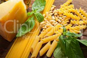 italian basil pesto pasta ingredients