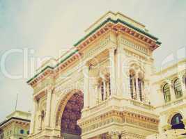 retro look galleria vittorio emanuele ii, milan