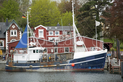 Fischkutter im Hafen von Eckernförde, Deutschland