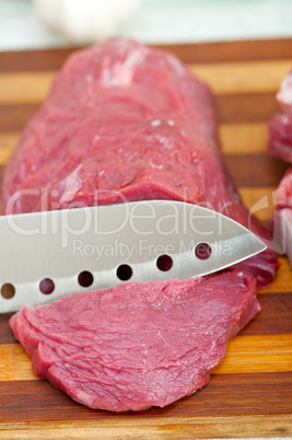 raw beef cutting