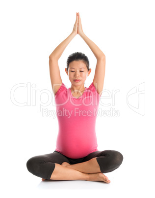 Maternity yoga meditation