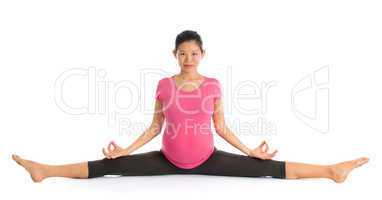 Pregnancy yoga meditation