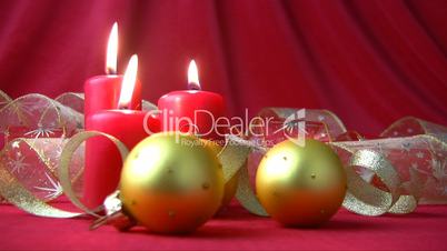 Red candles and gold balls