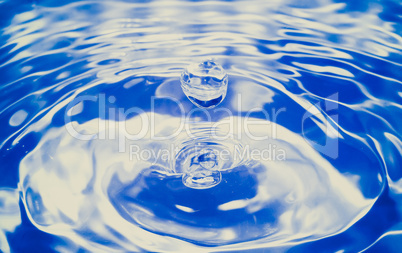 retro look water drop