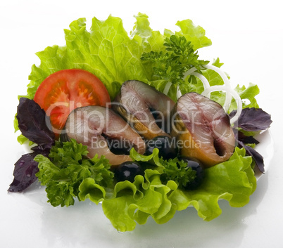 Smoked mackerel with salad
