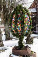 Der Ostereier-Baum - The Easter Egg Tree