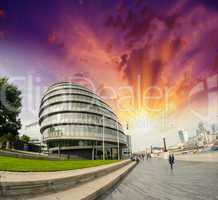 Sunset in London. City Hall area with promenade along River Tham