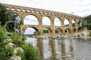 pont du gard, old water line of the romans