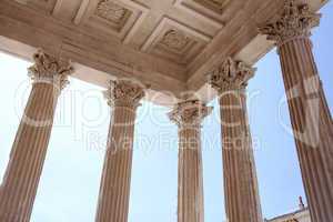 maison carree of nimes