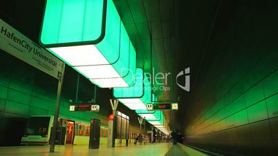 Lichtstimmung im U-Bahnhof