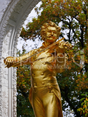 Johann Strauss-Denkmal