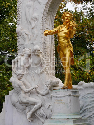 Johann Strauss-Denkmal