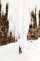 upper johnson falls ice climber