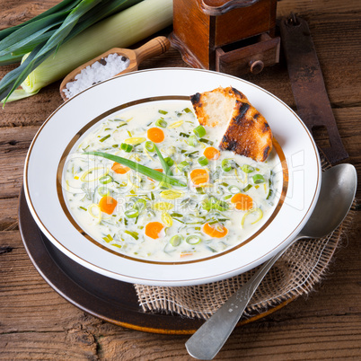 .leek cheese soup