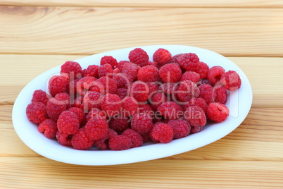 Raspberries in plate