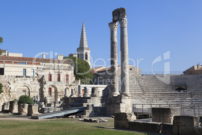 theatre antique, römisches theater in arles, provence,frankreic