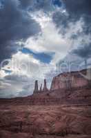 three sisters monument valley vertical