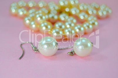 Pearl Earrings with necklace