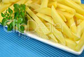 raw fries potatoes
