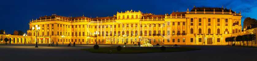 schonbrunn palace in vienna in the evening