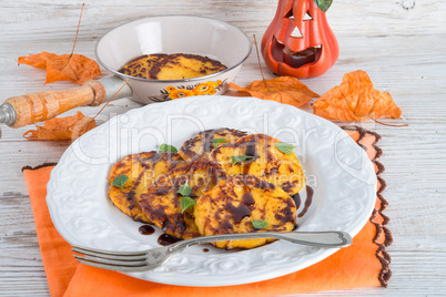 traditional polish pumpkin yeast pancakes (racuchy)