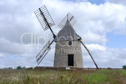 st pierre de la fage windmill