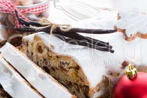 christmas stollen with vanilla