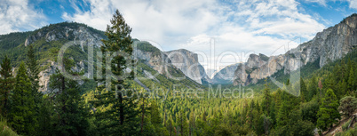 yosemite panorama