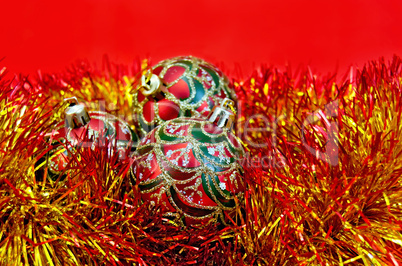 christmas red balls with tinsel