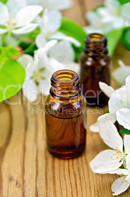 oil aromatic with flowers of apple