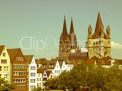 retro looking koeln dom