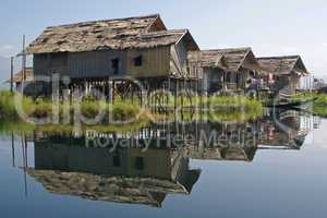 Dörfer am Inle See, Myanmar, Asien