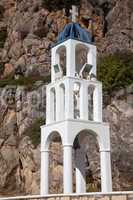 Glockenturm einer Kirche auf der Insel Karpathos