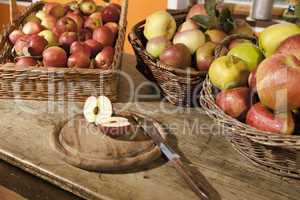different apple varieties