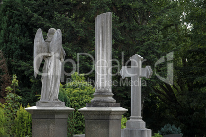 auf einem friedhof