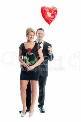 Verliebtes Paar mit Luftballon